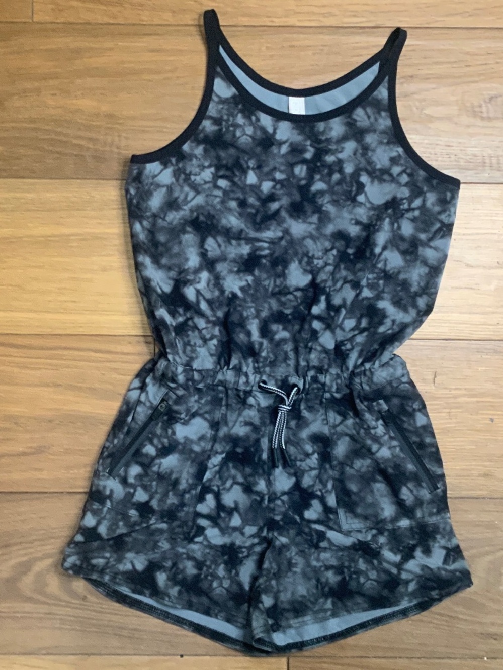 Athleta Girl Short Romper w/ Pockets Size L (12)